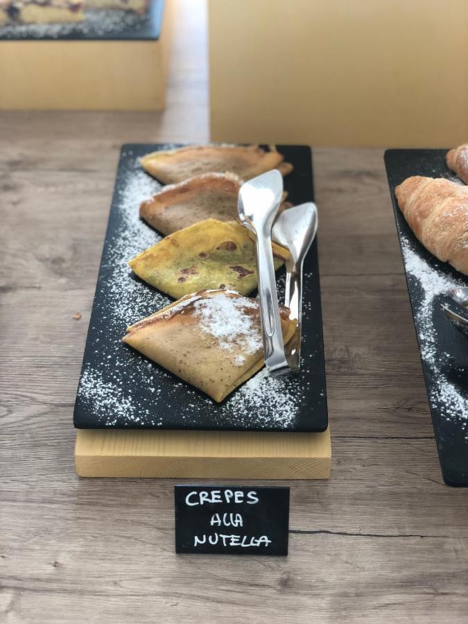 Hotel Carmen Riccione Zewnętrze zdjęcie